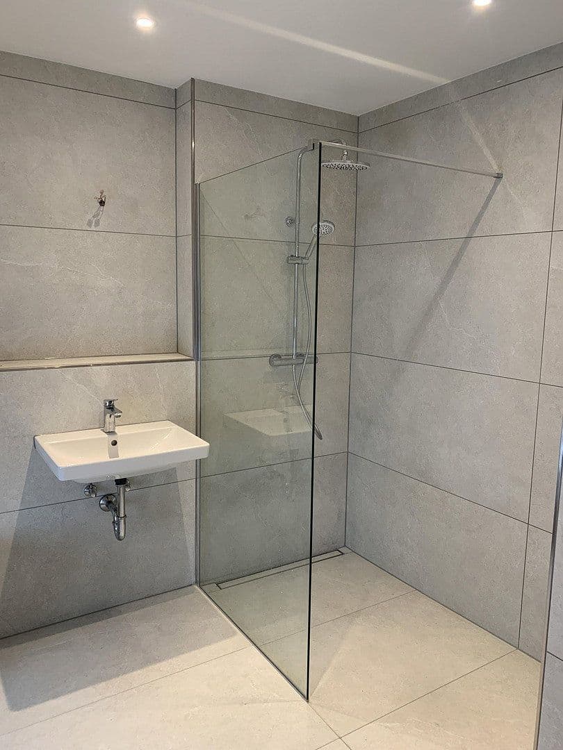 Prenájom bytu 4-izbový 92 m², Burscheider Str. 106b, Leverkusen, Severné Porýnie - Westfálsko Prenájom bytu 4-izbový 92 m², Burscheider Str. 106b, Leverkusen, Severné Porýnie - Westfálsko