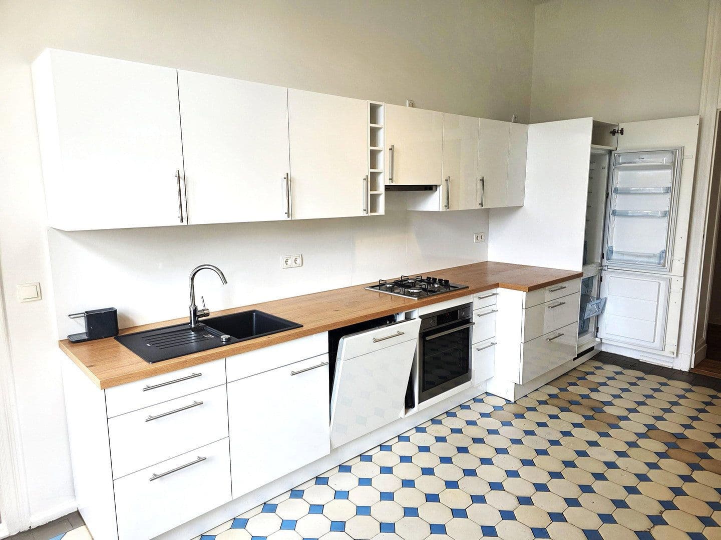 Prenájom kancelárie 200 m², Wandlitzstr. 1-3, Berlin, Berlín Prenájom kancelárie 200 m², Wandlitzstr. 1-3, Berlin, Berlín