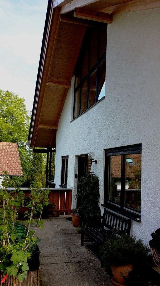 Prenájom bytu 2-izbový 80 m², Rosenstraße 5, Hohenschäftlarn, Bavorsko Prenájom bytu 2-izbový 80 m², Rosenstraße 5, Hohenschäftlarn, Bavorsko