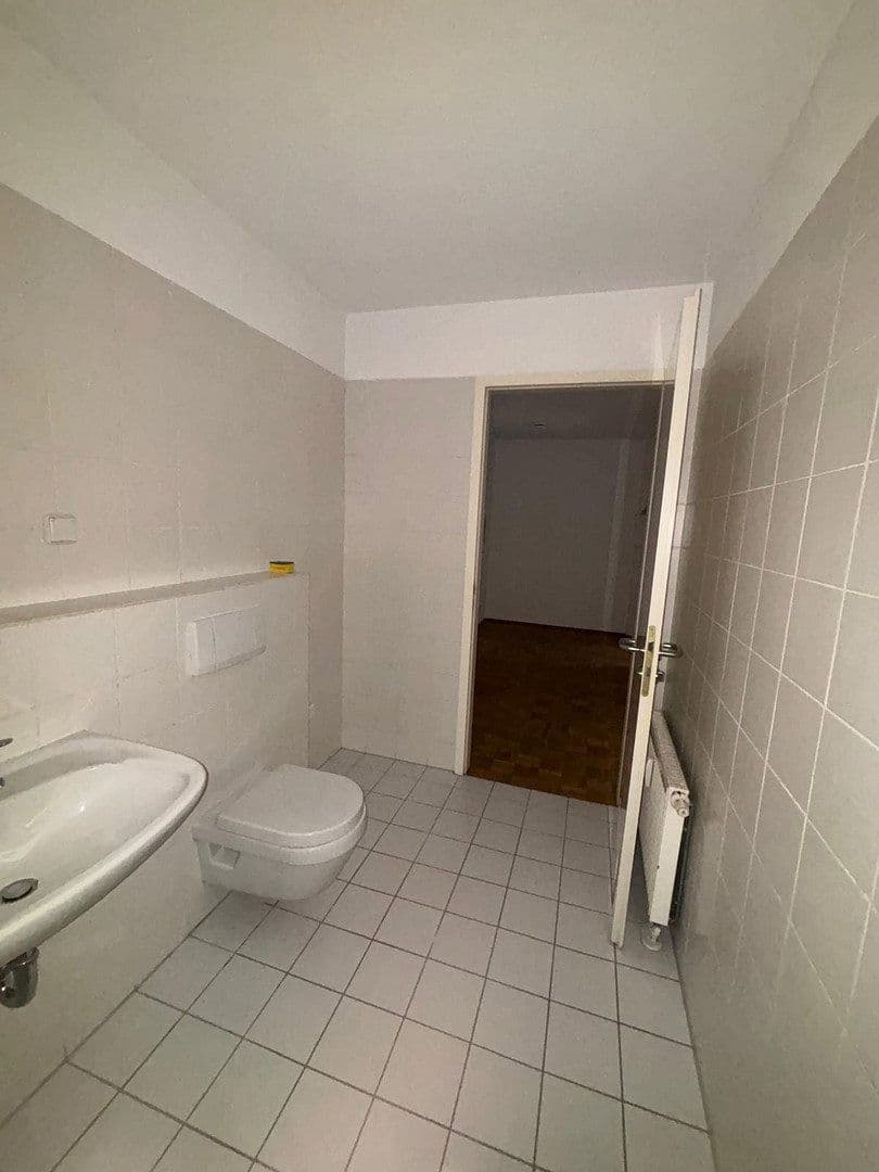 Predaj bytu 3-izbový 78 m², Pintschstraße 2, Berlin, Berlín Predaj bytu 3-izbový 78 m², Pintschstraße 2, Berlin, Berlín