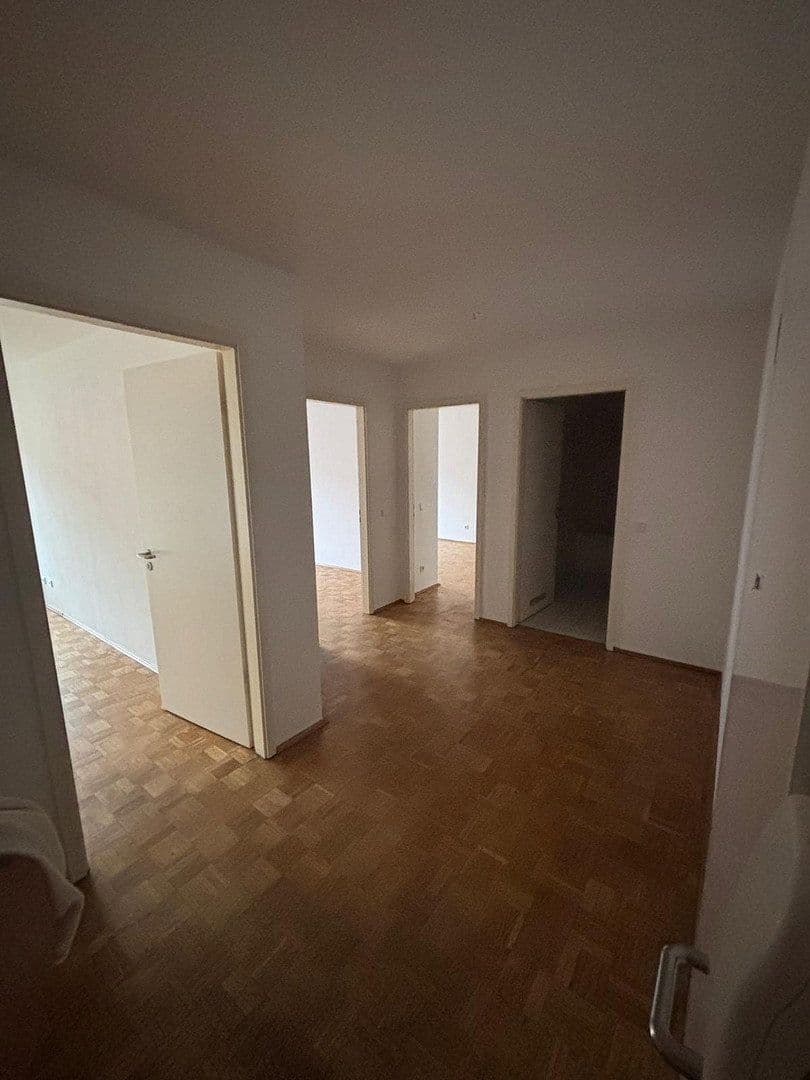 Predaj bytu 3-izbový 78 m², Pintschstraße 2, Berlin, Berlín Predaj bytu 3-izbový 78 m², Pintschstraße 2, Berlin, Berlín
