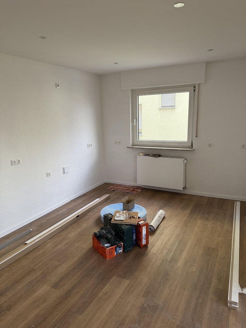 Prenájom bytu 3-izbový 74 m², Brühler Weg 46, Plankstadt, Bádensko-Wurttembersko Prenájom bytu 3-izbový 74 m², Brühler Weg 46, Plankstadt, Bádensko-Wurttembersko
