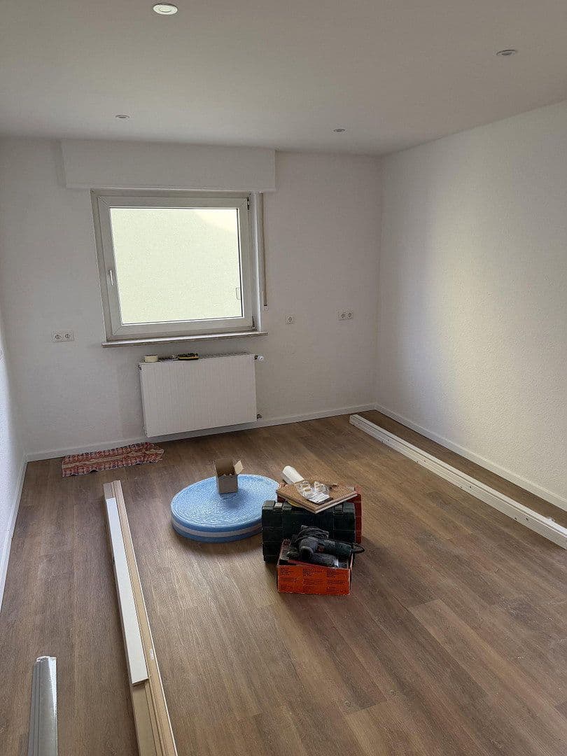 Prenájom bytu 3-izbový 74 m², Brühler Weg 46, Plankstadt, Bádensko-Wurttembersko Prenájom bytu 3-izbový 74 m², Brühler Weg 46, Plankstadt, Bádensko-Wurttembersko