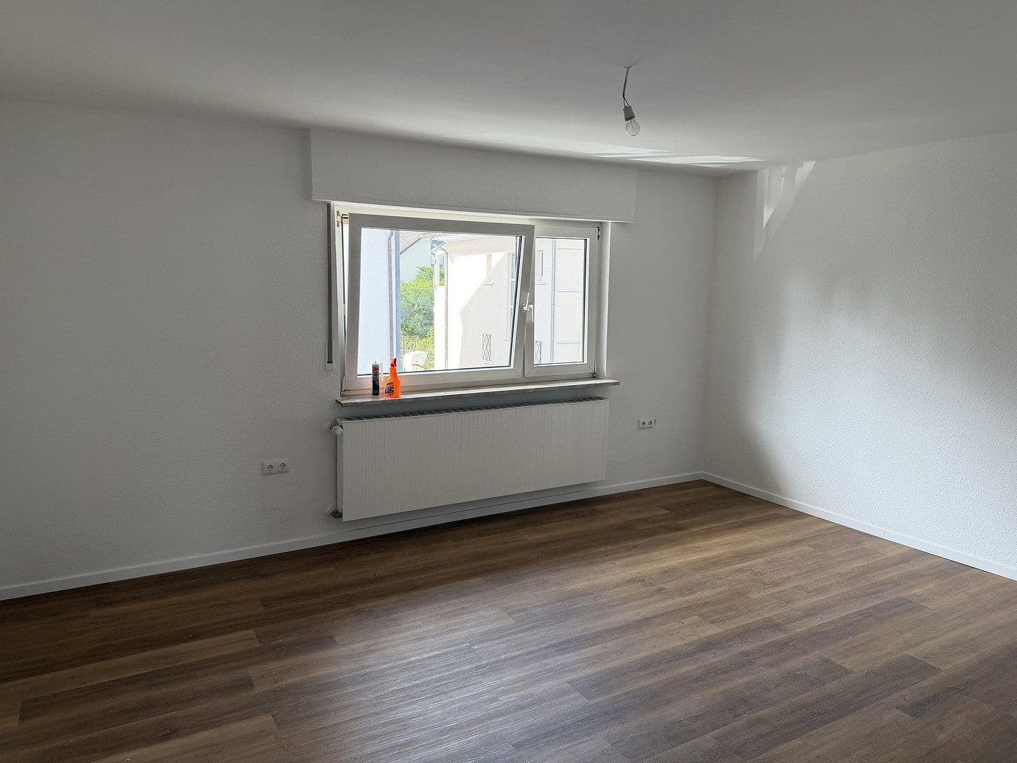 Prenájom bytu 3-izbový 74 m², Brühler Weg 46, Plankstadt, Bádensko-Wurttembersko Prenájom bytu 3-izbový 74 m², Brühler Weg 46, Plankstadt, Bádensko-Wurttembersko