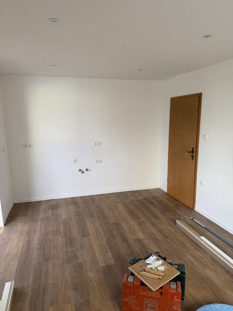 Prenájom bytu 3-izbový 74 m², Brühler Weg 46, Plankstadt, Bádensko-Wurttembersko Prenájom bytu 3-izbový 74 m², Brühler Weg 46, Plankstadt, Bádensko-Wurttembersko