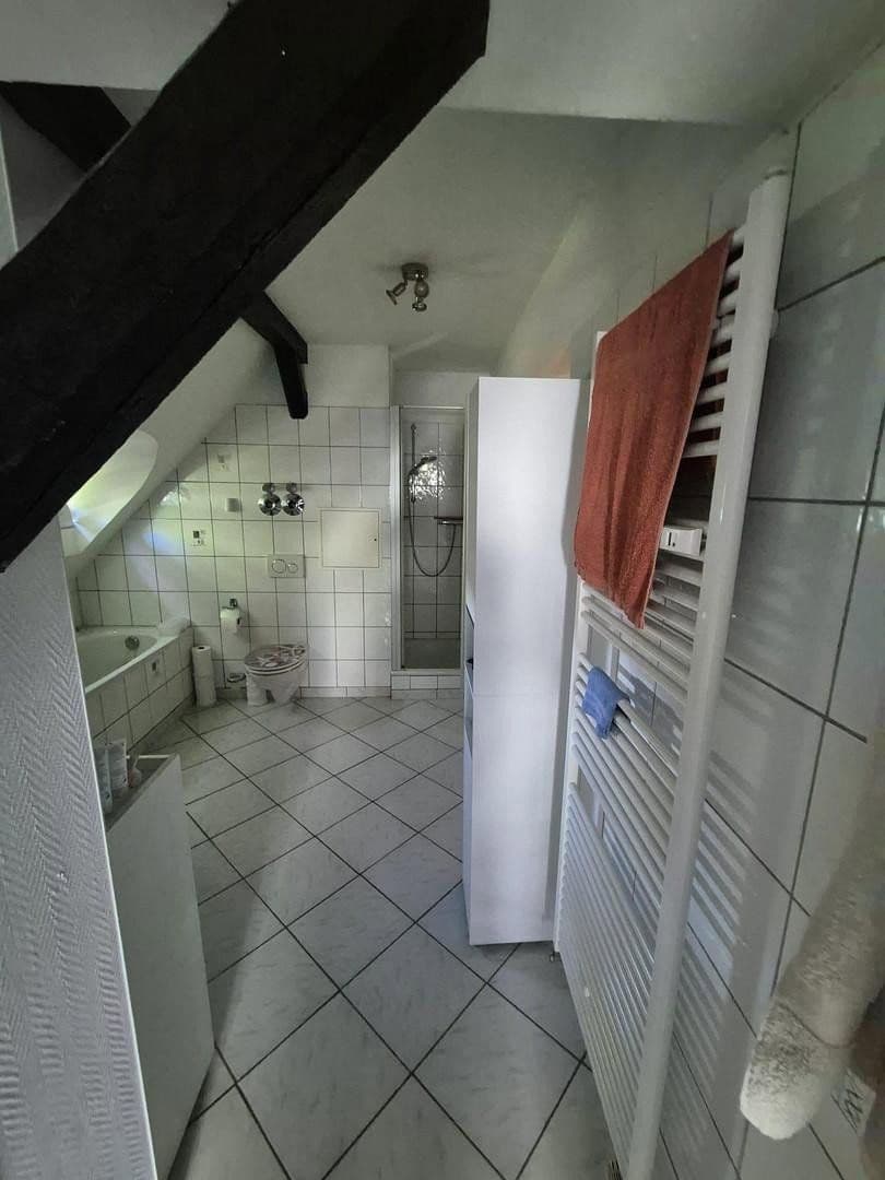 Prenájom bytu 4-izbový 122 m², Trier, Porýnie-Falcko Prenájom bytu 4-izbový 122 m², Trier, Porýnie-Falcko