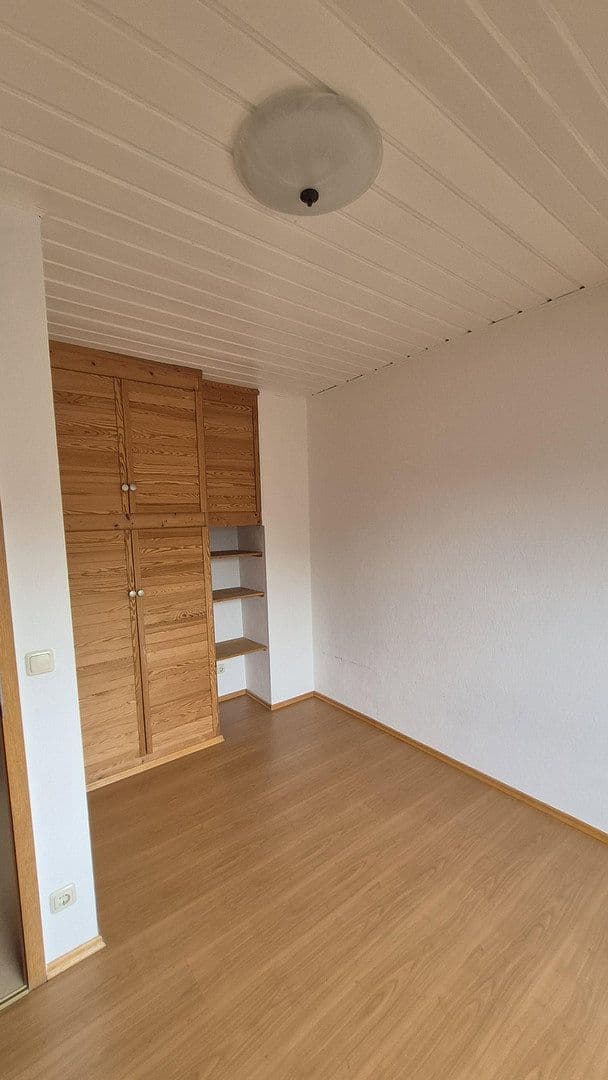 Predaj domu 154 m², pozemok 376 m², Gelnhausen, Hesensko Predaj domu 154 m², pozemok 376 m², Gelnhausen, Hesensko