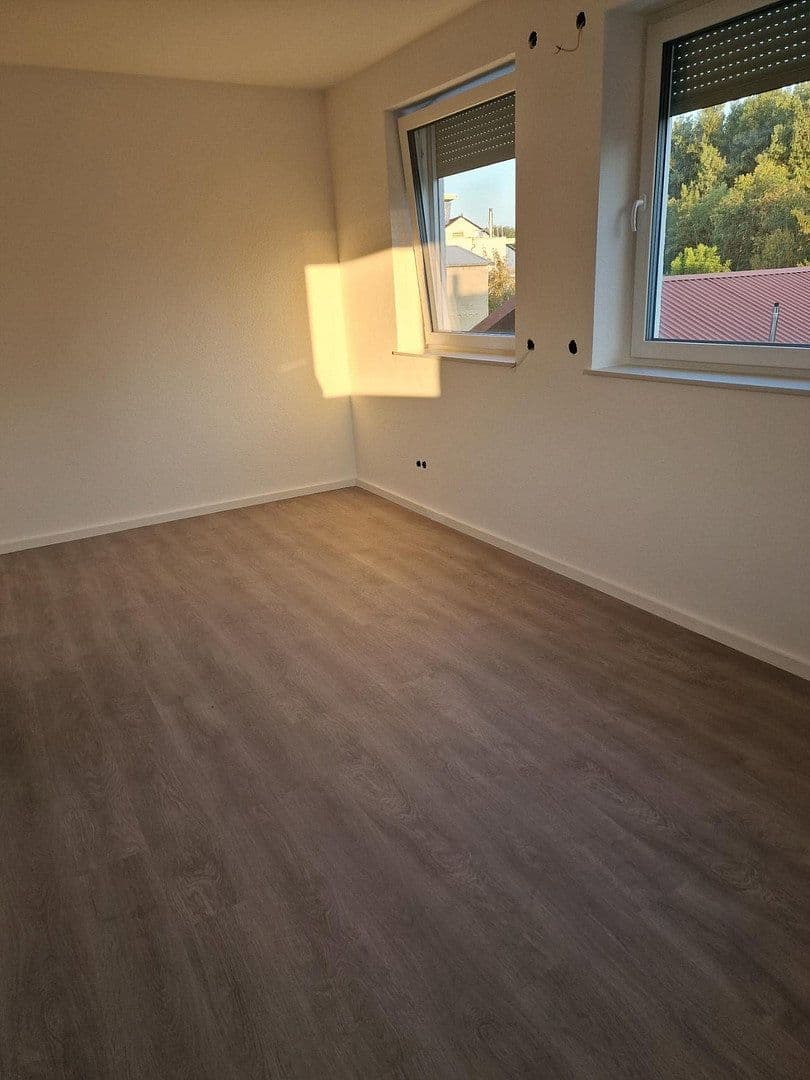Prenájom domu 142 m², pozemok 100 m², Trebur, Hesensko Prenájom domu 142 m², pozemok 100 m², Trebur, Hesensko