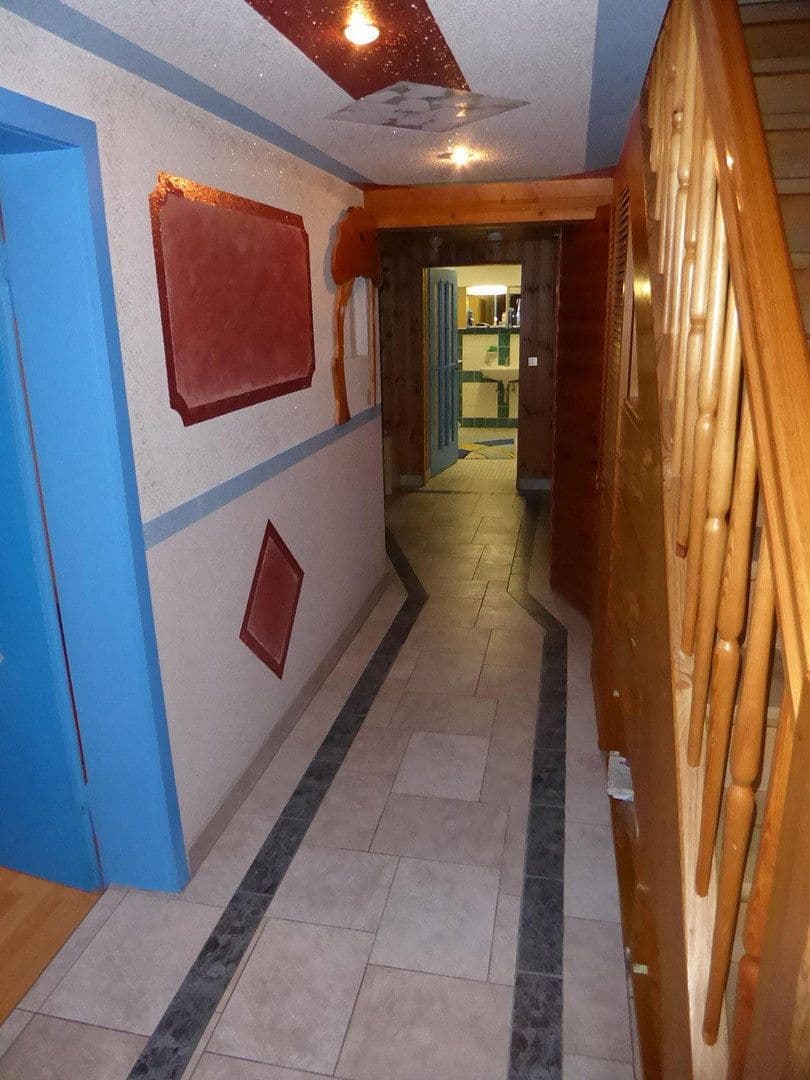 Predaj domu 135 m², pozemok 105 m², Schulstraße 6, Niedernhall, Bádensko-Wurttembersko Predaj domu 135 m², pozemok 105 m², Schulstraße 6, Niedernhall, Bádensko-Wurttembersko