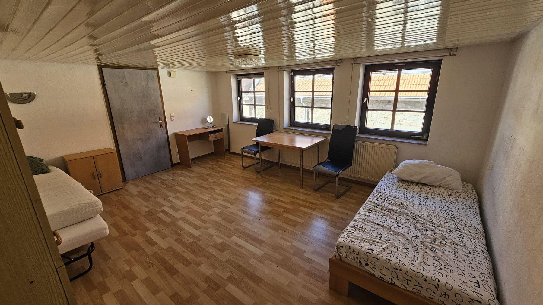 Predaj domu 135 m², pozemok 105 m², Schulstraße 6, Niedernhall, Bádensko-Wurttembersko Predaj domu 135 m², pozemok 105 m², Schulstraße 6, Niedernhall, Bádensko-Wurttembersko