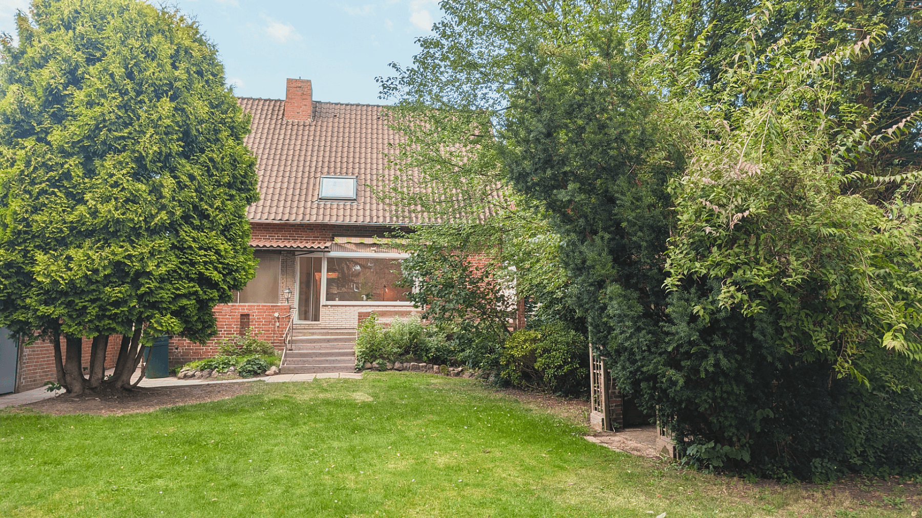 Predaj domu 135 m², pozemok 709 m², Lüneburg, Dolné Sasko Predaj domu 135 m², pozemok 709 m², Lüneburg, Dolné Sasko