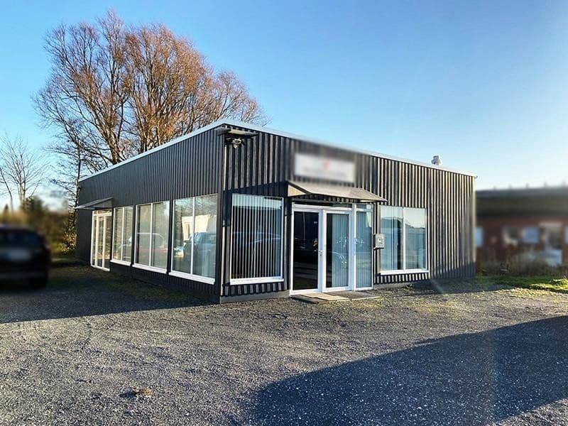 Predaj domu 690 m², pozemok 1.833 m², Cuxhaven, Dolné Sasko Predaj domu 690 m², pozemok 1.833 m², Cuxhaven, Dolné Sasko