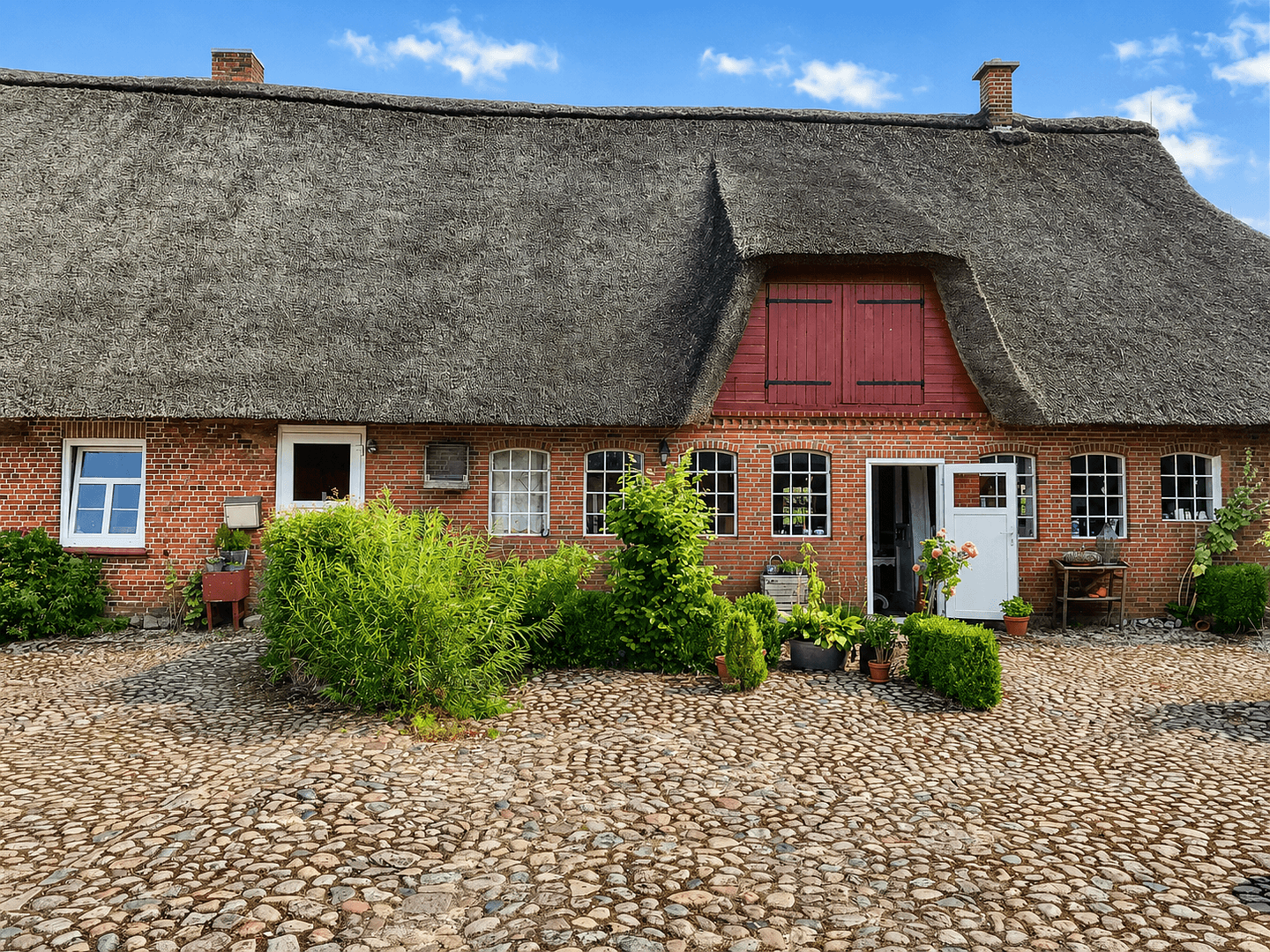 Predaj domu 120 m², pozemok 2.100 m², Schafstedt, Šlezvicko-Holštajnsko Predaj domu 120 m², pozemok 2.100 m², Schafstedt, Šlezvicko-Holštajnsko