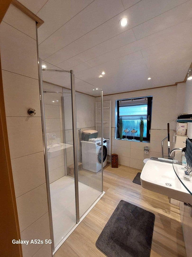 Predaj domu 240 m², pozemok 6.076 m², Friedeburg, Dolné Sasko Predaj domu 240 m², pozemok 6.076 m², Friedeburg, Dolné Sasko