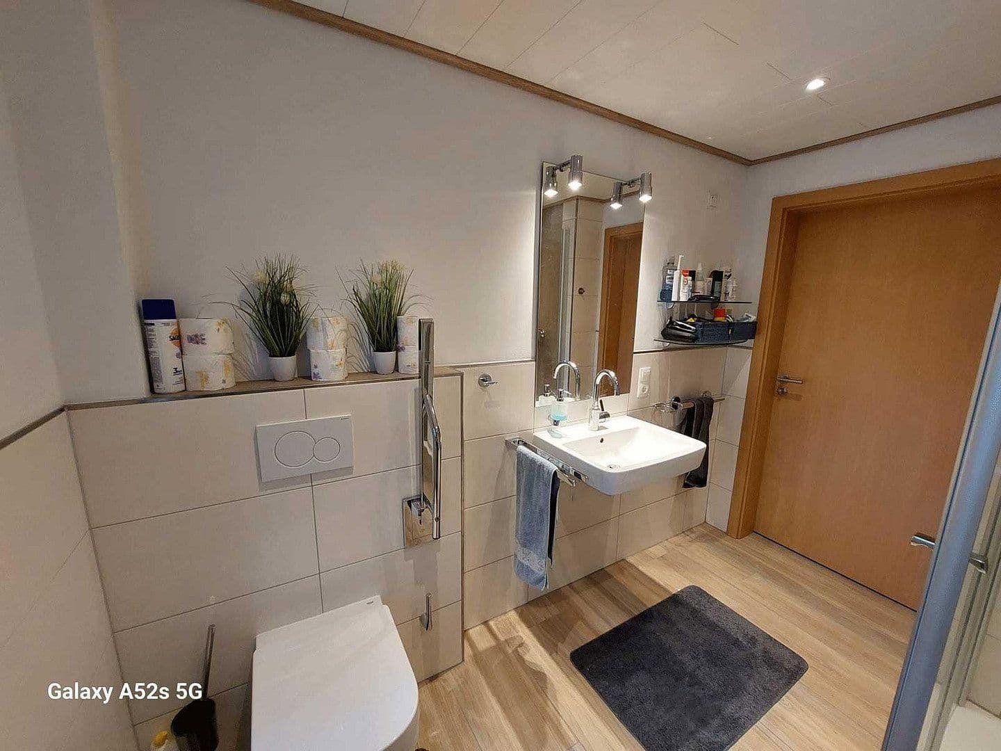 Predaj domu 240 m², pozemok 6.076 m², Friedeburg, Dolné Sasko Predaj domu 240 m², pozemok 6.076 m², Friedeburg, Dolné Sasko