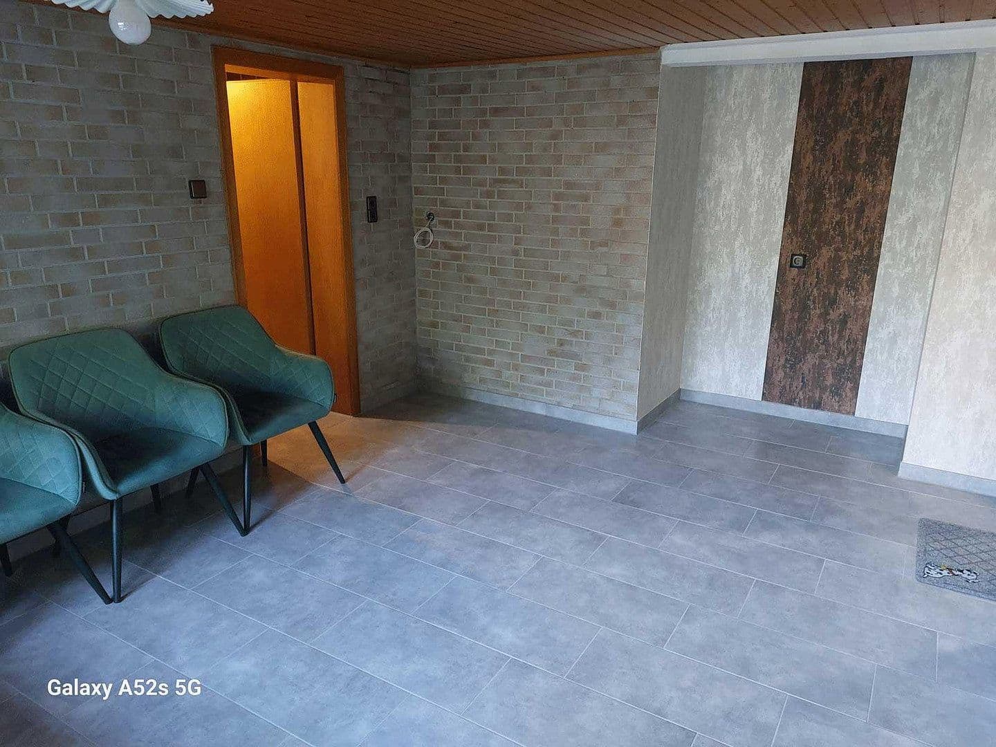Predaj domu 240 m², pozemok 6.076 m², Friedeburg, Dolné Sasko Predaj domu 240 m², pozemok 6.076 m², Friedeburg, Dolné Sasko