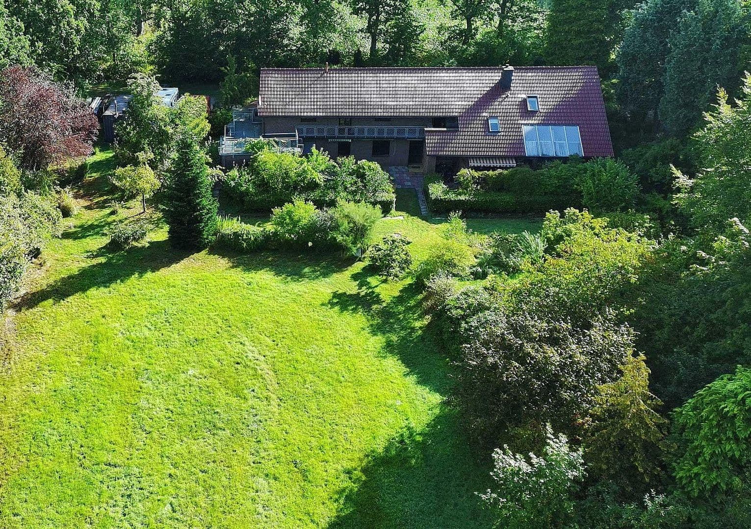 Predaj domu 240 m², pozemok 6.076 m², Friedeburg, Dolné Sasko Predaj domu 240 m², pozemok 6.076 m², Friedeburg, Dolné Sasko