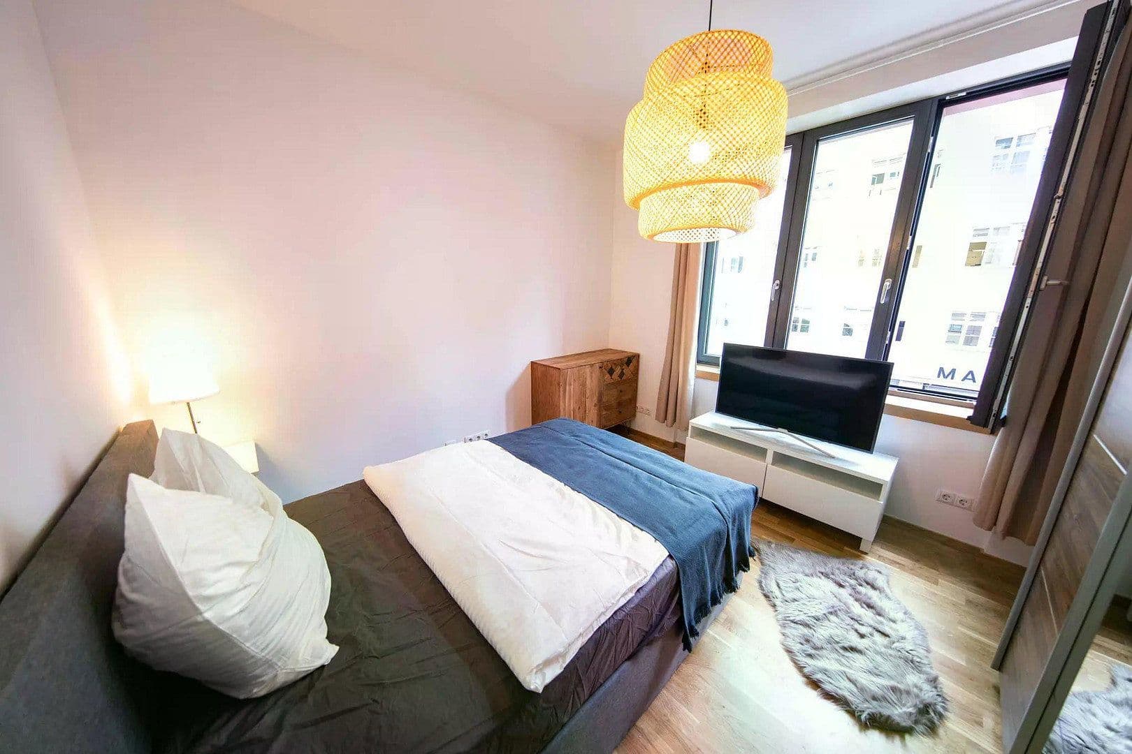 Prenájom bytu 4-izbový 112 m², Braubachstraße 27, Frankfurt, Hesensko Prenájom bytu 4-izbový 112 m², Braubachstraße 27, Frankfurt, Hesensko