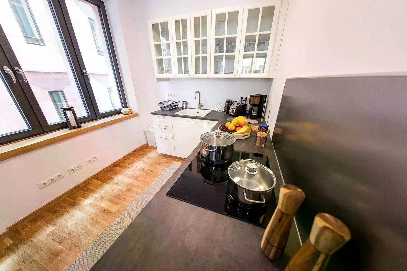 Prenájom bytu 4-izbový 112 m², Braubachstraße 27, Frankfurt, Hesensko Prenájom bytu 4-izbový 112 m², Braubachstraße 27, Frankfurt, Hesensko