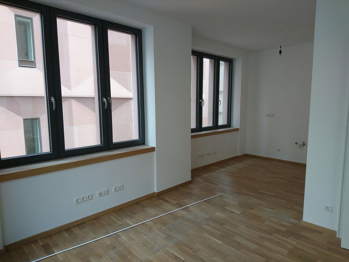 Prenájom bytu 4-izbový 112 m², Braubachstraße 27, Frankfurt, Hesensko Prenájom bytu 4-izbový 112 m², Braubachstraße 27, Frankfurt, Hesensko