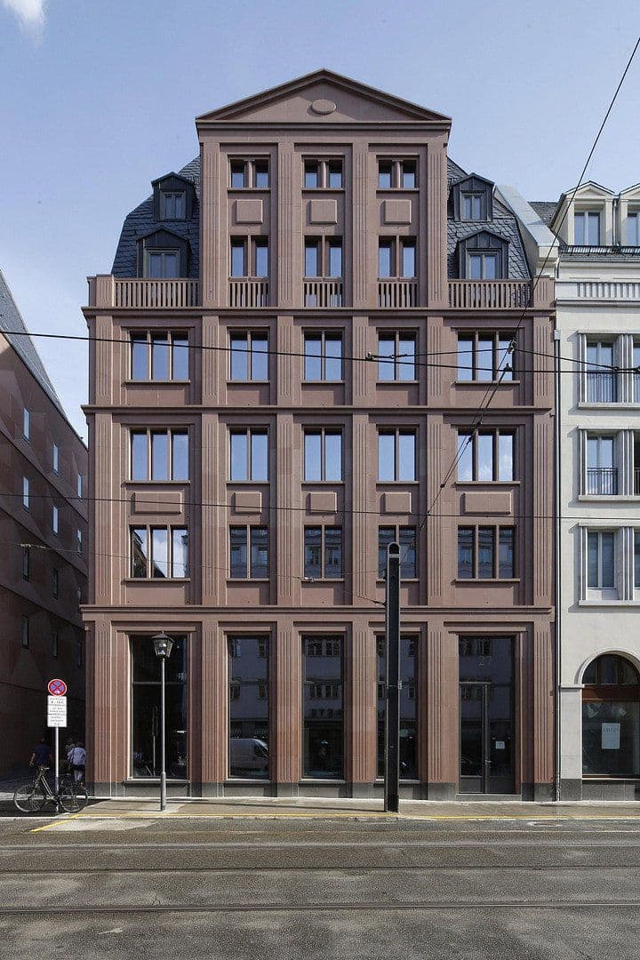 Prenájom bytu 4-izbový 112 m², Braubachstraße 27, Frankfurt, Hesensko Prenájom bytu 4-izbový 112 m², Braubachstraße 27, Frankfurt, Hesensko