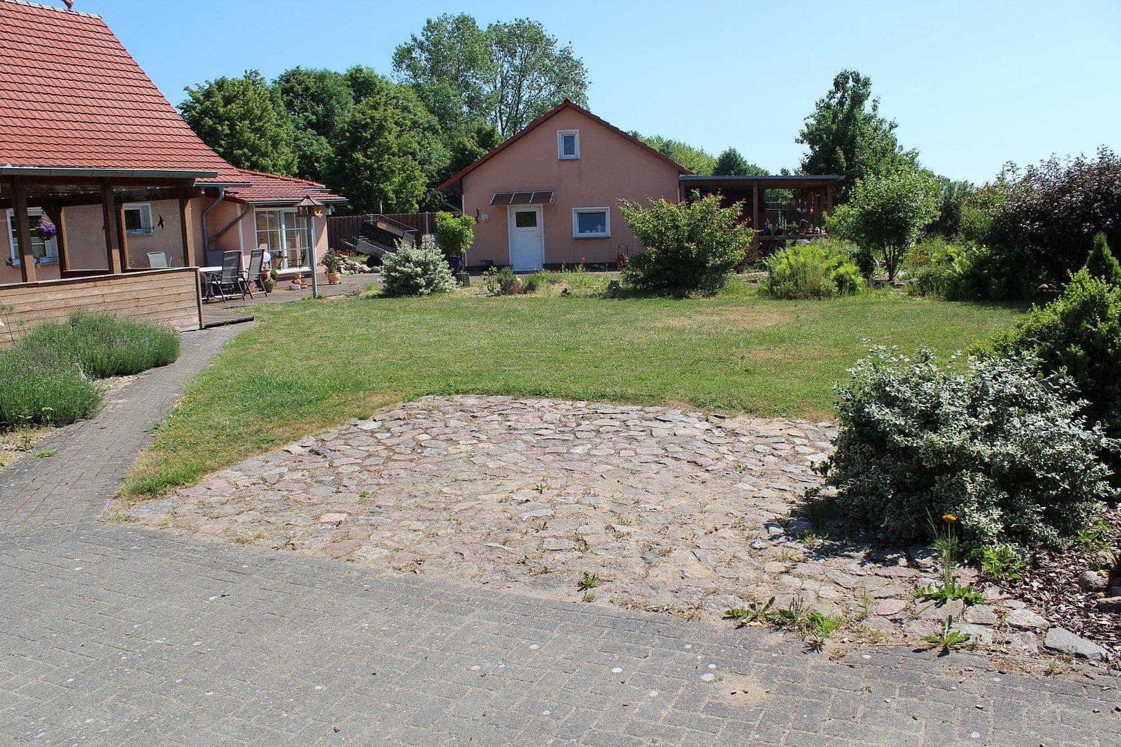 Predaj domu 230 m², pozemok 4.700 m², Loitz, Meklenbursko-Predpomoransko Predaj domu 230 m², pozemok 4.700 m², Loitz, Meklenbursko-Predpomoransko