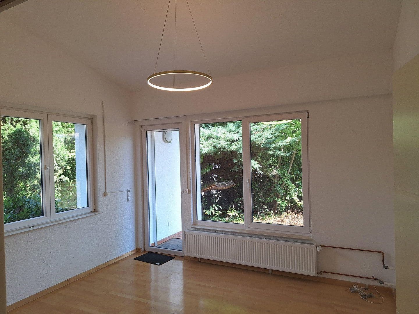 Predaj domu 210 m², pozemok 1.451 m², Am Kirschberg 29, Worms, Porýnie-Falcko Predaj domu 210 m², pozemok 1.451 m², Am Kirschberg 29, Worms, Porýnie-Falcko