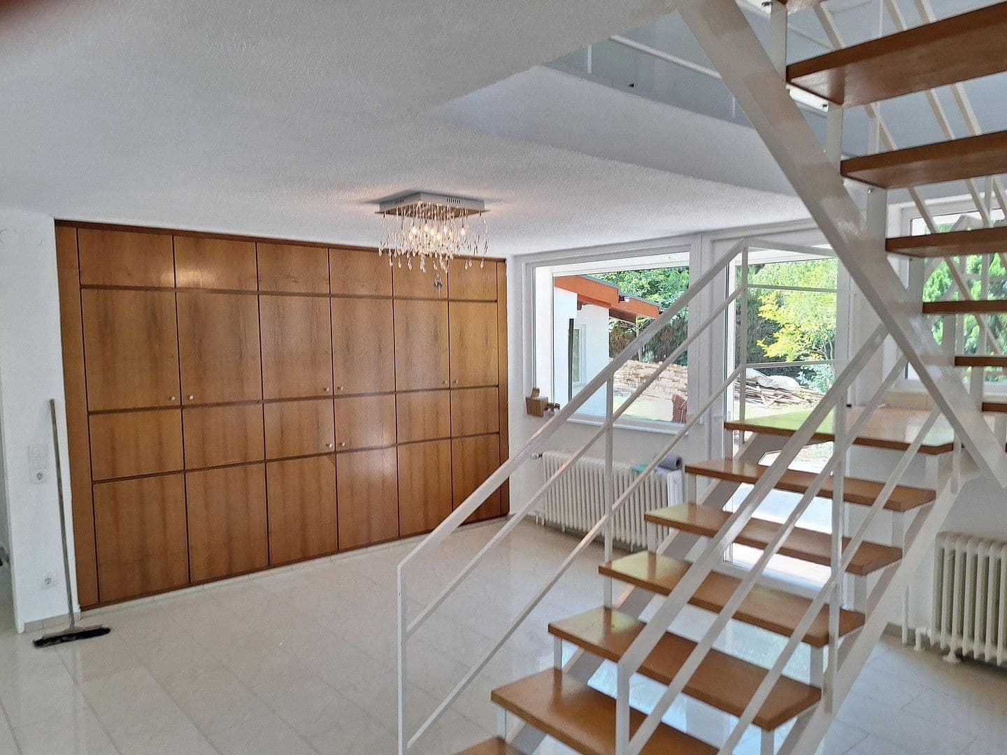 Predaj domu 210 m², pozemok 1.451 m², Am Kirschberg 29, Worms, Porýnie-Falcko Predaj domu 210 m², pozemok 1.451 m², Am Kirschberg 29, Worms, Porýnie-Falcko