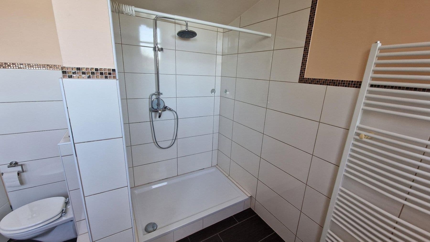 Predaj domu 210 m², pozemok 1.451 m², Am Kirschberg 29, Worms, Porýnie-Falcko Predaj domu 210 m², pozemok 1.451 m², Am Kirschberg 29, Worms, Porýnie-Falcko
