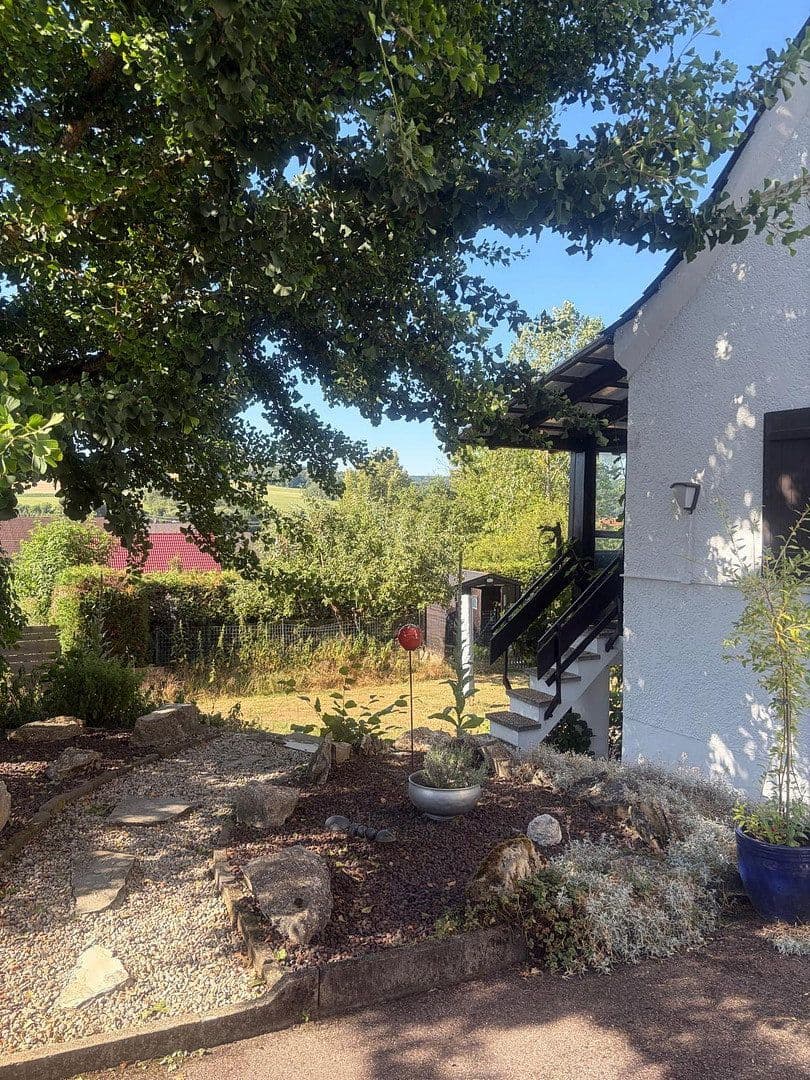 Predaj domu 175 m², pozemok 1.797 m², St.-Martin-Str. 20, Daiting, Bavorsko Predaj domu 175 m², pozemok 1.797 m², St.-Martin-Str. 20, Daiting, Bavorsko