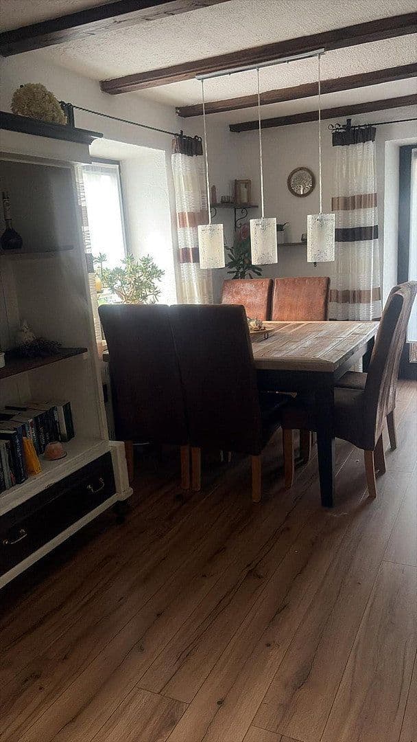 Predaj domu 175 m², pozemok 1.797 m², St.-Martin-Str. 20, Daiting, Bavorsko Predaj domu 175 m², pozemok 1.797 m², St.-Martin-Str. 20, Daiting, Bavorsko