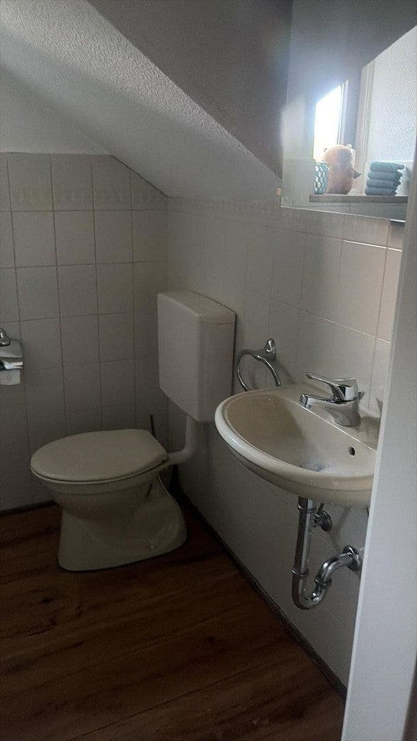 Predaj domu 175 m², pozemok 1.797 m², St.-Martin-Str. 20, Daiting, Bavorsko Predaj domu 175 m², pozemok 1.797 m², St.-Martin-Str. 20, Daiting, Bavorsko