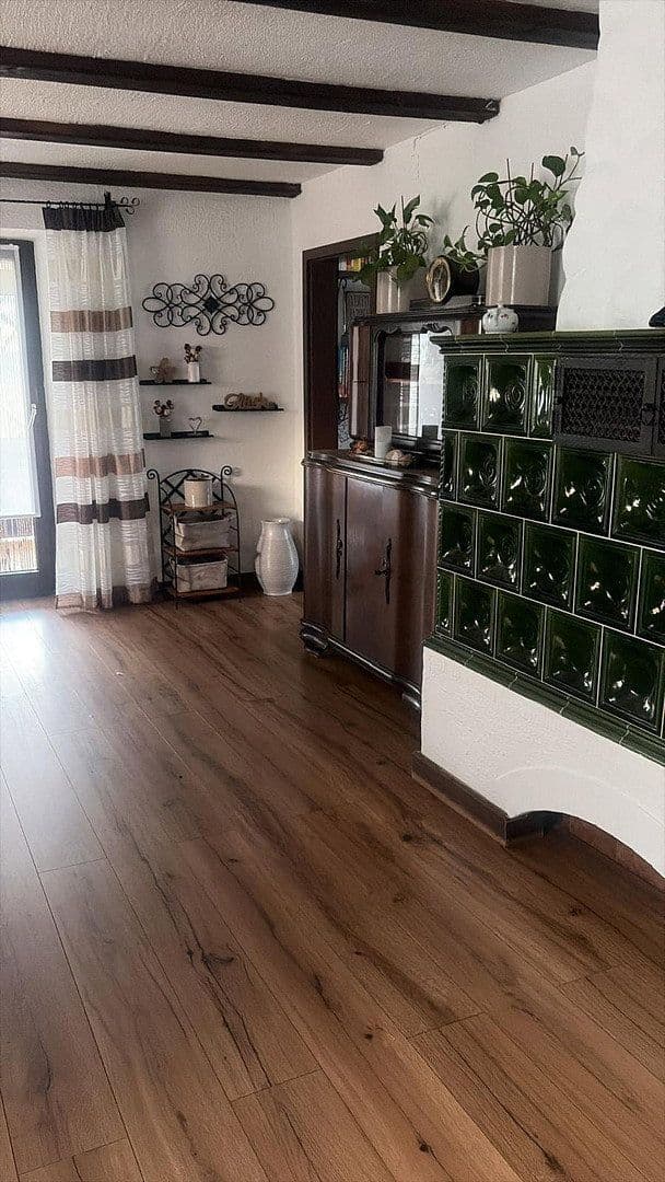Predaj domu 175 m², pozemok 1.797 m², St.-Martin-Str. 20, Daiting, Bavorsko Predaj domu 175 m², pozemok 1.797 m², St.-Martin-Str. 20, Daiting, Bavorsko