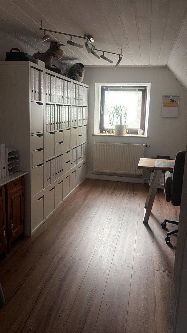 Predaj domu 175 m², pozemok 1.797 m², St.-Martin-Str. 20, Daiting, Bavorsko Predaj domu 175 m², pozemok 1.797 m², St.-Martin-Str. 20, Daiting, Bavorsko