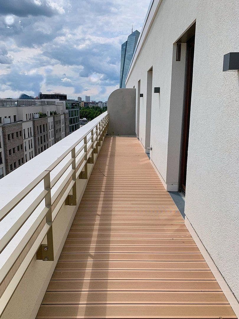 Predaj bytu 4-izbový 144 m², Frankfurt am Main, Hesensko Predaj bytu 4-izbový 144 m², Frankfurt am Main, Hesensko