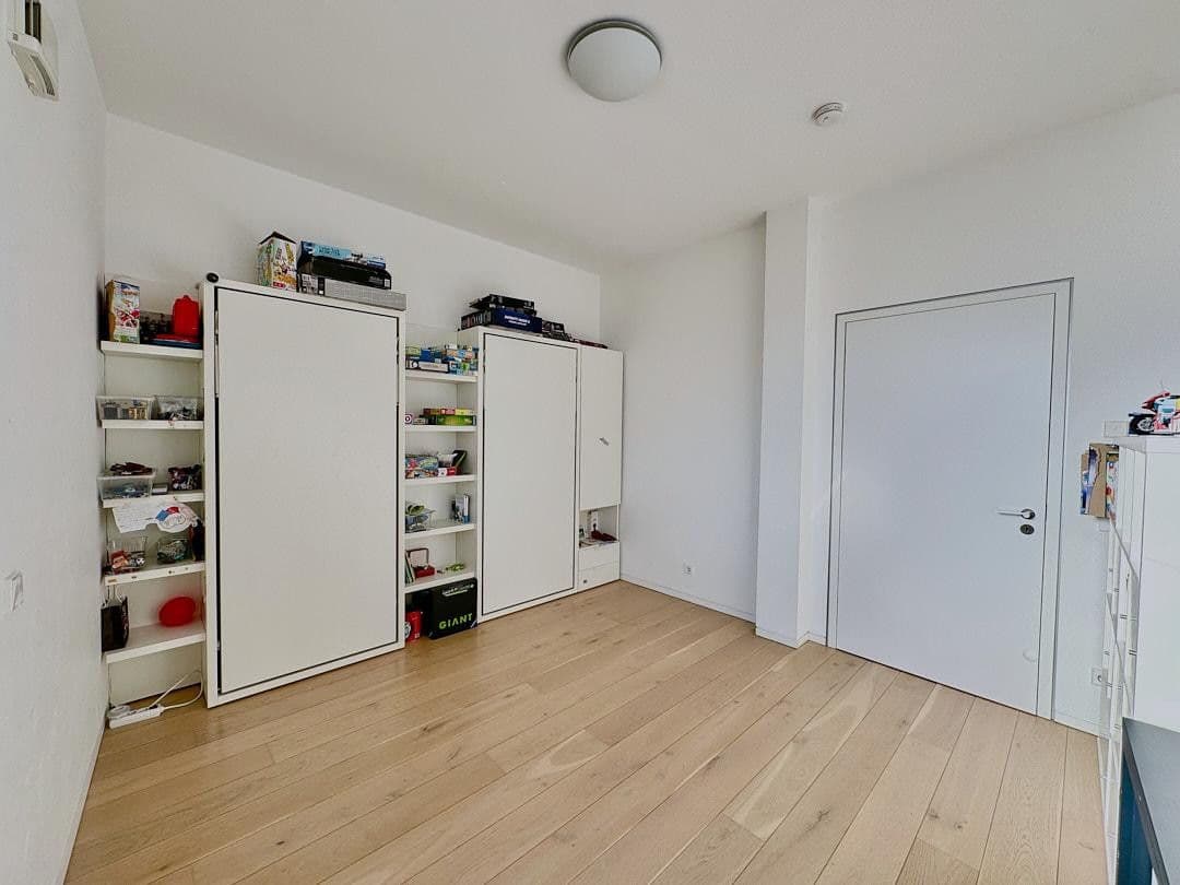 Predaj bytu 4-izbový 144 m², Frankfurt am Main, Hesensko Predaj bytu 4-izbový 144 m², Frankfurt am Main, Hesensko