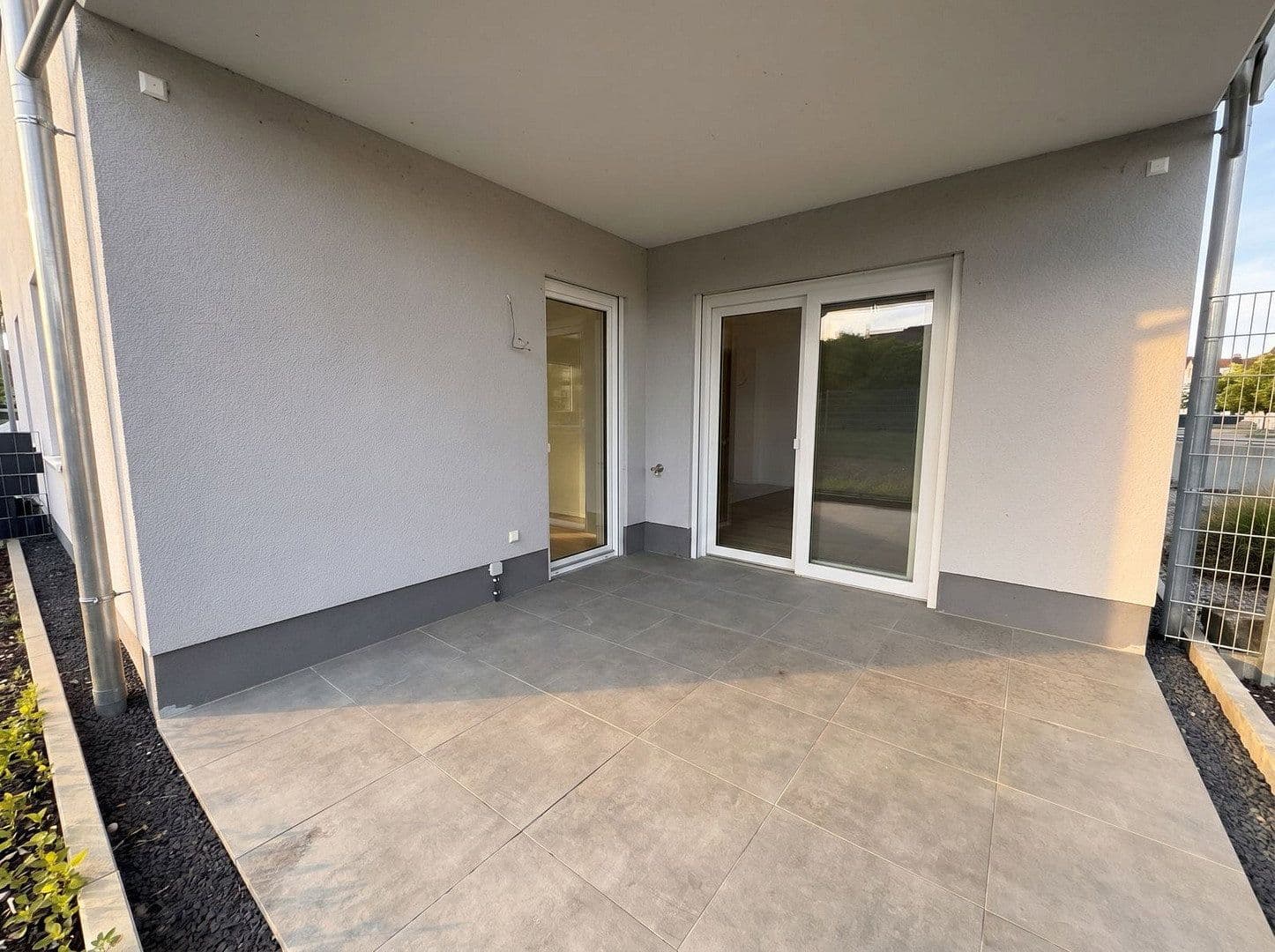 Prenájom bytu 3-izbový 96 m², Jockgrim, Porýnie-Falcko Prenájom bytu 3-izbový 96 m², Jockgrim, Porýnie-Falcko