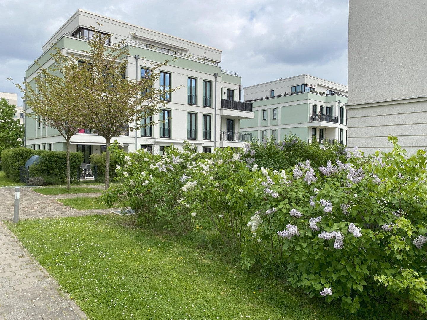 Predaj bytu 3-izbový 120 m², Berlin, Berlín Predaj bytu 3-izbový 120 m², Berlin, Berlín
