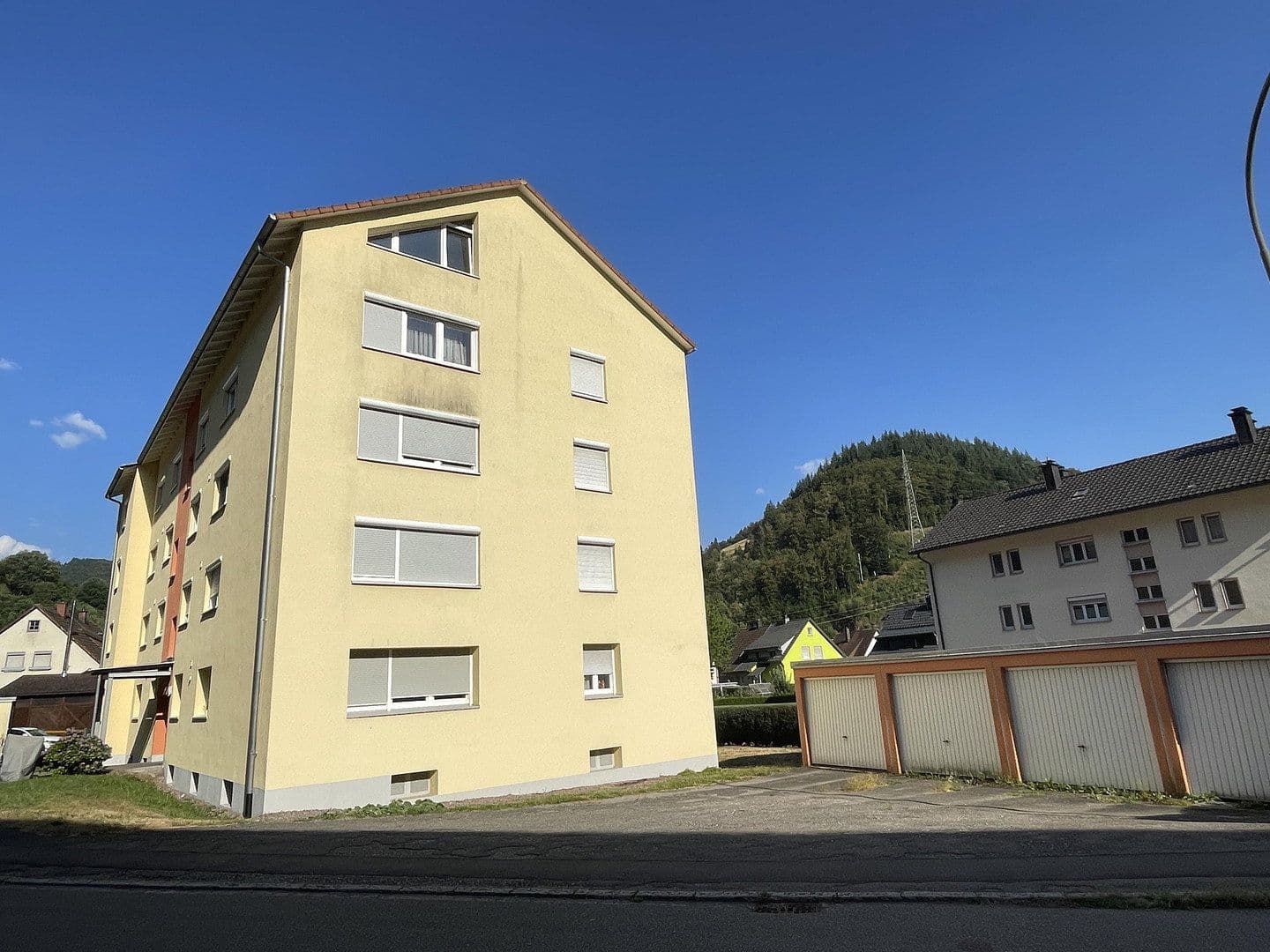 Predaj bytu 3-izbový 87 m², Zell im Wiesental, Bádensko-Wurttembersko Predaj bytu 3-izbový 87 m², Zell im Wiesental, Bádensko-Wurttembersko
