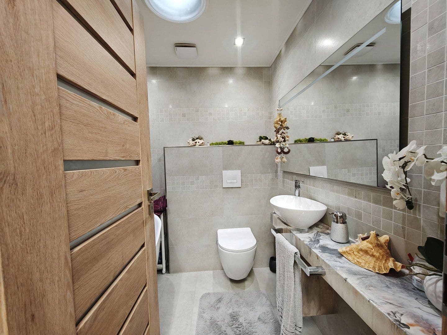 Predaj domu 404 m², pozemok 416 m², Tiefenbronn, Bádensko-Wurttembersko Predaj domu 404 m², pozemok 416 m², Tiefenbronn, Bádensko-Wurttembersko