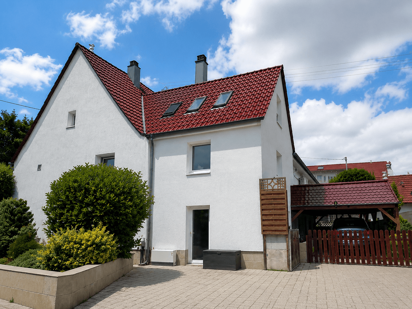 Predaj domu 404 m², pozemok 416 m², Tiefenbronn, Bádensko-Wurttembersko Predaj domu 404 m², pozemok 416 m², Tiefenbronn, Bádensko-Wurttembersko