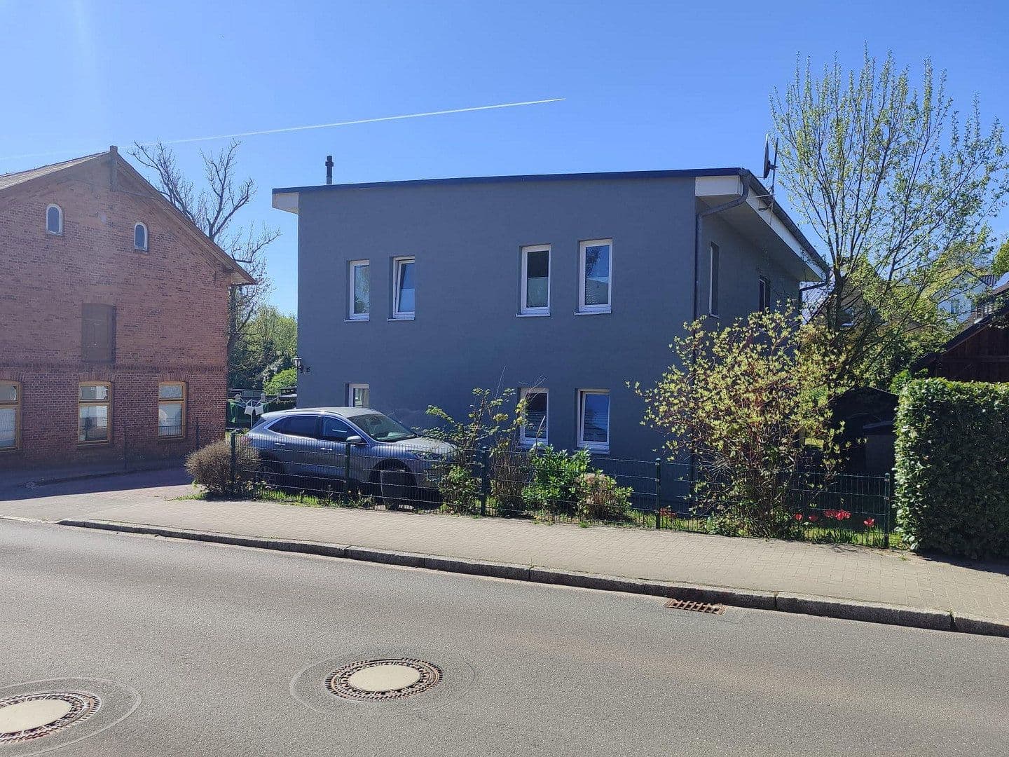 Predaj domu 190 m², pozemok 401 m², Lehmbergstraße 35, Kellinghusen, Šlezvicko-Holštajnsko Predaj domu 190 m², pozemok 401 m², Lehmbergstraße 35, Kellinghusen, Šlezvicko-Holštajnsko