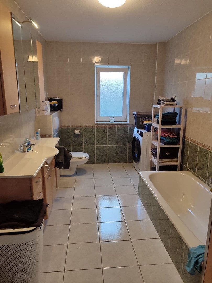 Predaj domu 190 m², pozemok 401 m², Lehmbergstraße 35, Kellinghusen, Šlezvicko-Holštajnsko Predaj domu 190 m², pozemok 401 m², Lehmbergstraße 35, Kellinghusen, Šlezvicko-Holštajnsko