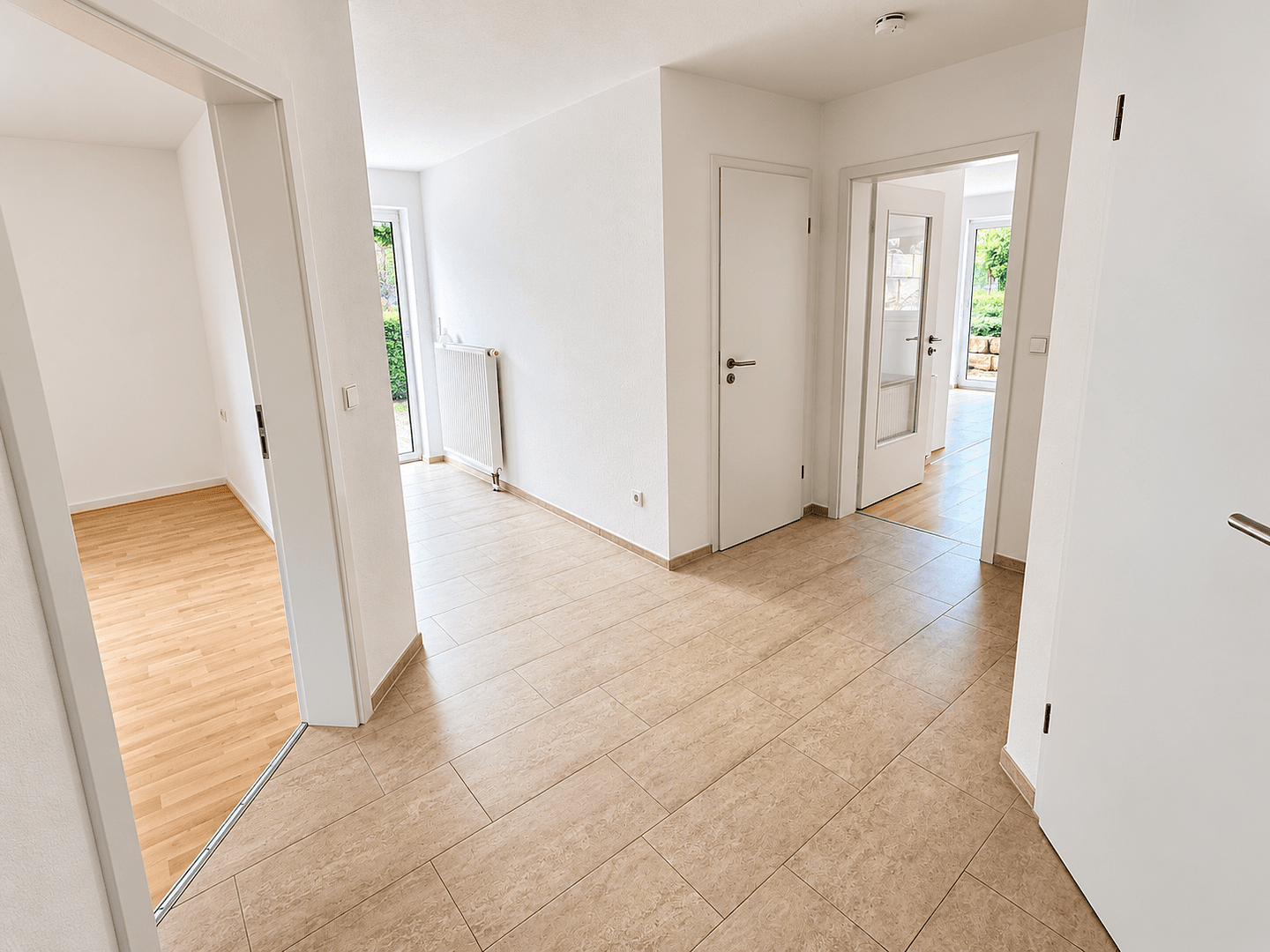 Prenájom bytu 2-izbový 79 m², Nürtingen, Bádensko-Wurttembersko Prenájom bytu 2-izbový 79 m², Nürtingen, Bádensko-Wurttembersko
