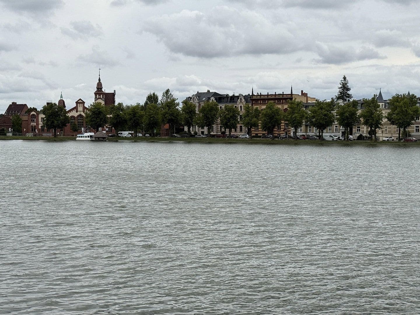 Predaj bytu 2-izbový 94 m², Alexandrinenstraße, Schwerin, Meklenbursko-Predpomoransko Predaj bytu 2-izbový 94 m², Alexandrinenstraße, Schwerin, Meklenbursko-Predpomoransko