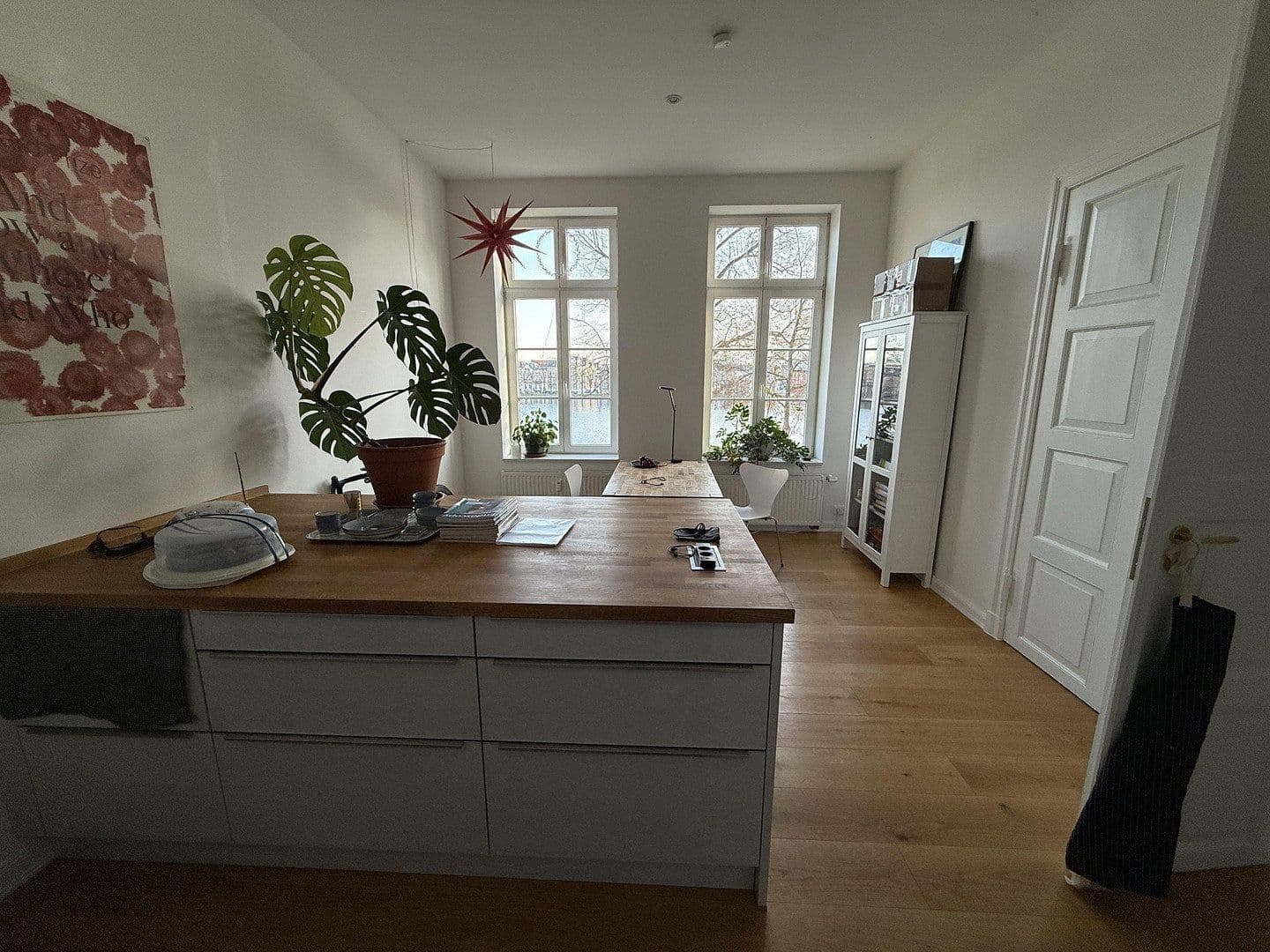 Predaj bytu 2-izbový 94 m², Alexandrinenstraße, Schwerin, Meklenbursko-Predpomoransko Predaj bytu 2-izbový 94 m², Alexandrinenstraße, Schwerin, Meklenbursko-Predpomoransko
