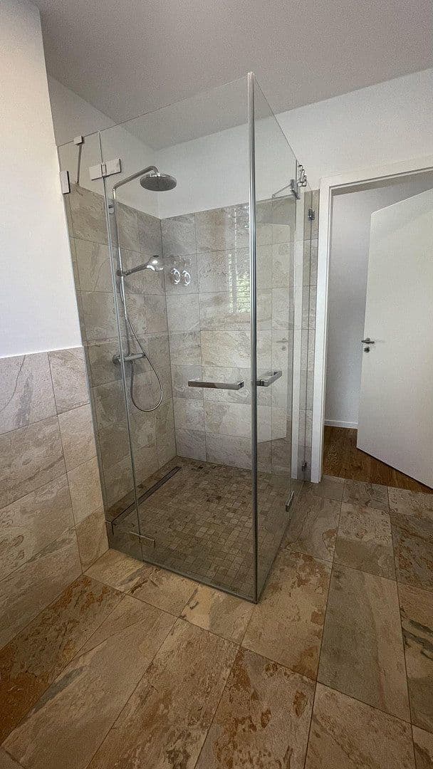 Prenájom bytu 2-izbový 70 m², Bestensee, Brandenbursko Prenájom bytu 2-izbový 70 m², Bestensee, Brandenbursko