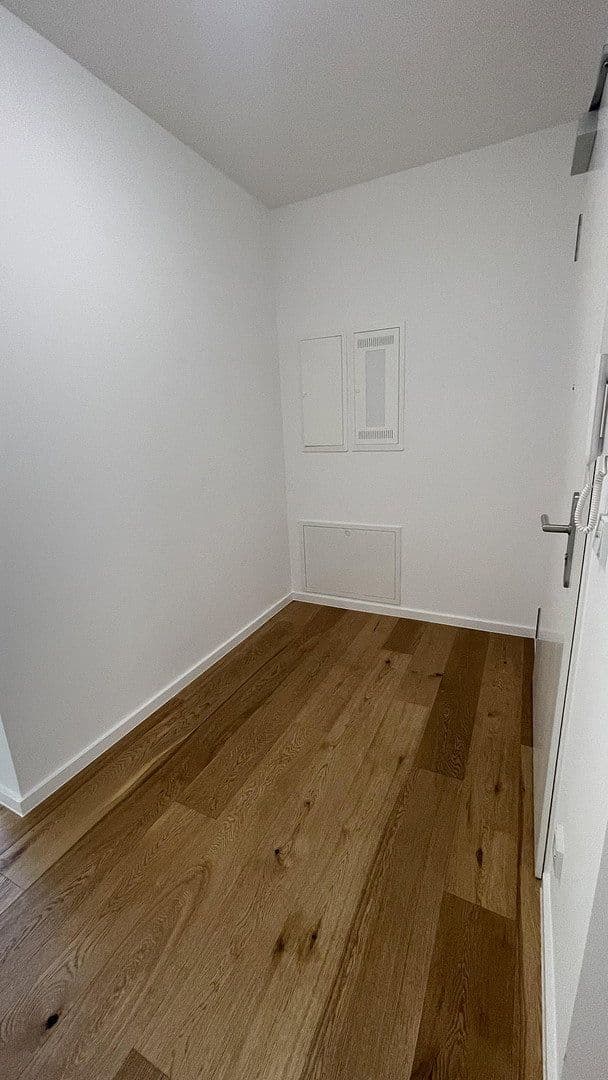 Prenájom bytu 2-izbový 70 m², Bestensee, Brandenbursko Prenájom bytu 2-izbový 70 m², Bestensee, Brandenbursko
