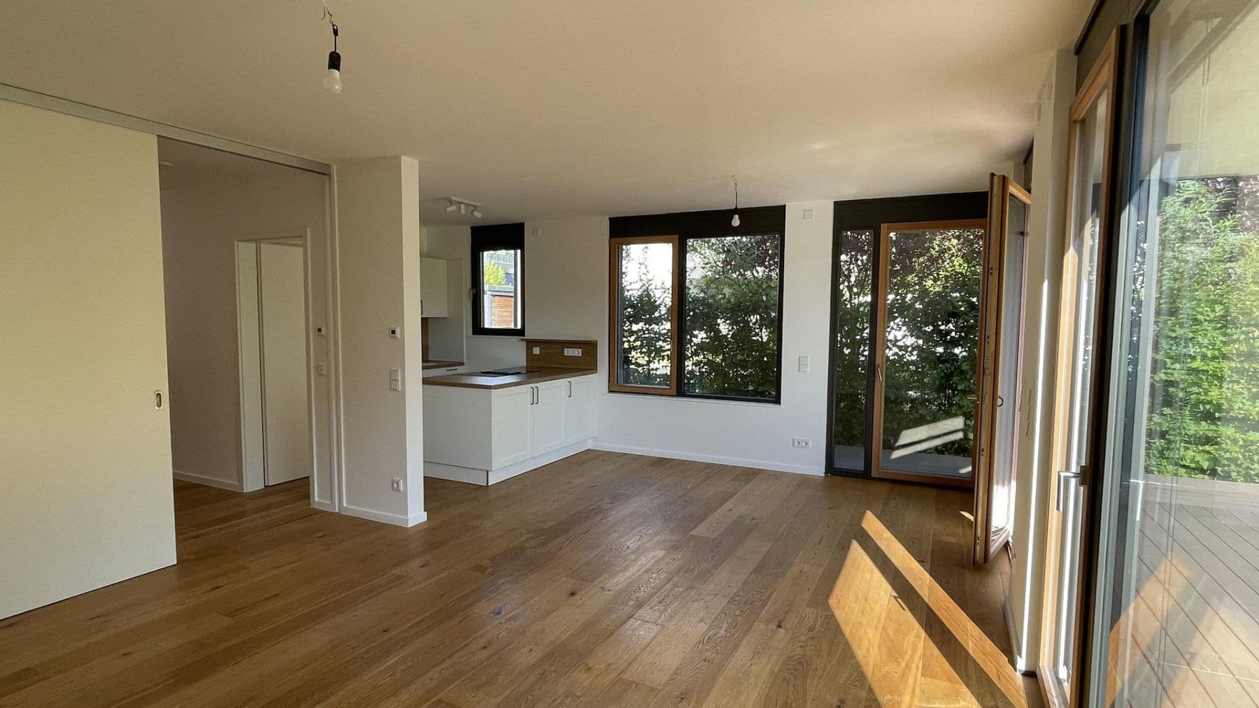 Prenájom bytu 2-izbový 70 m², Bestensee, Brandenbursko Prenájom bytu 2-izbový 70 m², Bestensee, Brandenbursko