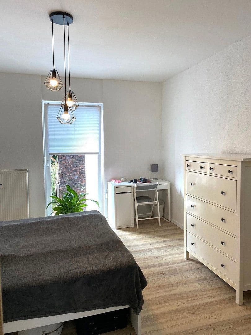 Prenájom bytu 2-izbový 33 m², Lohdiekweg 4, Essen-Steele, Severné Porýnie - Westfálsko Prenájom bytu 2-izbový 33 m², Lohdiekweg 4, Essen-Steele, Severné Porýnie - Westfálsko
